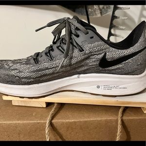 Womens Nike Zoom size 11